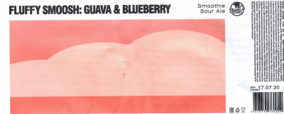 Этикетка пива Fluffy Smoosh: Guava & Blueberry от пивоварни Black Cat Brewery. Изображение №1 (фото: Дима Боргир)